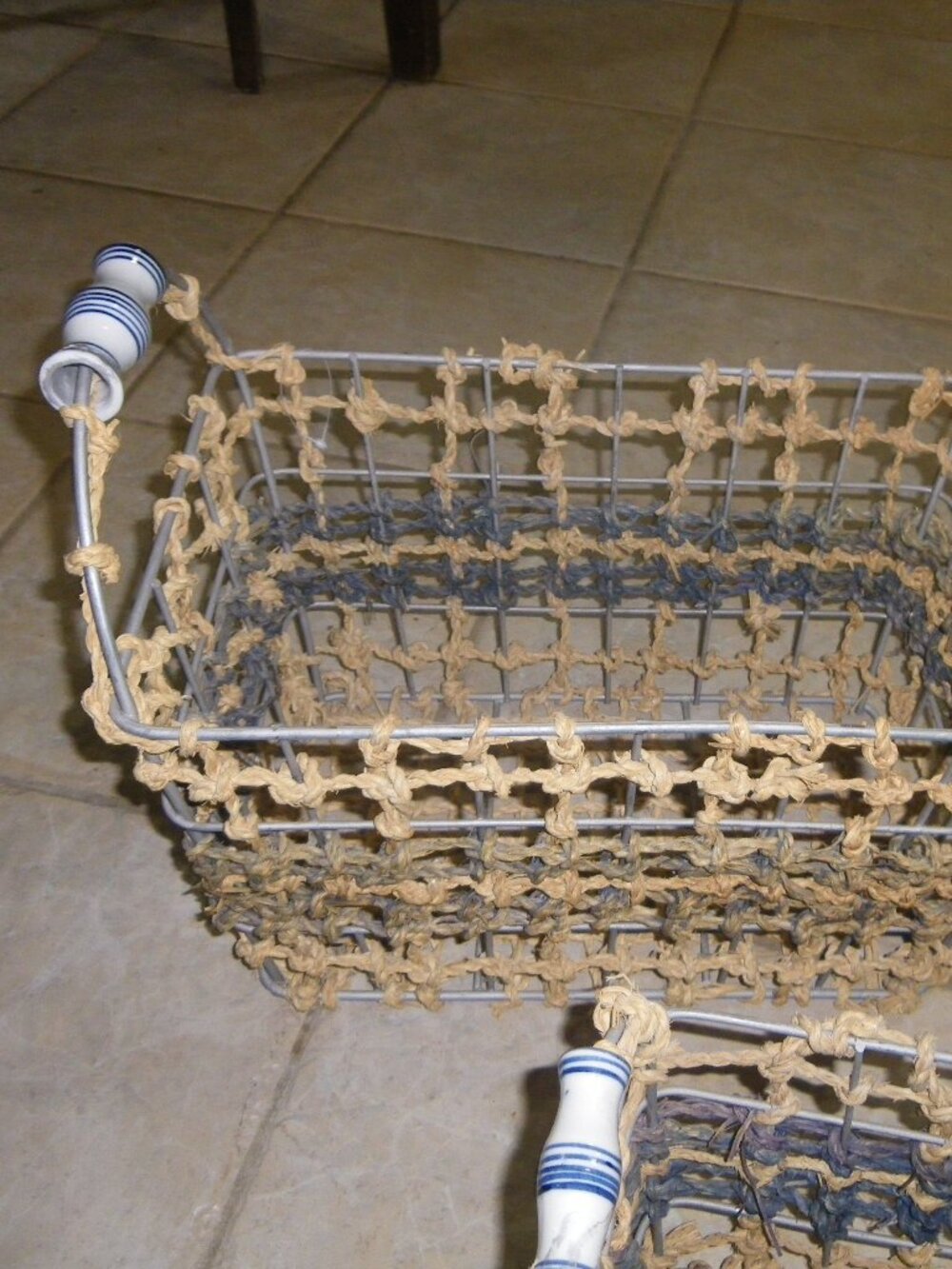 3 Wire & Rope Rigid Basket Set w/ Earthenware Handles - Picture 2 of 5